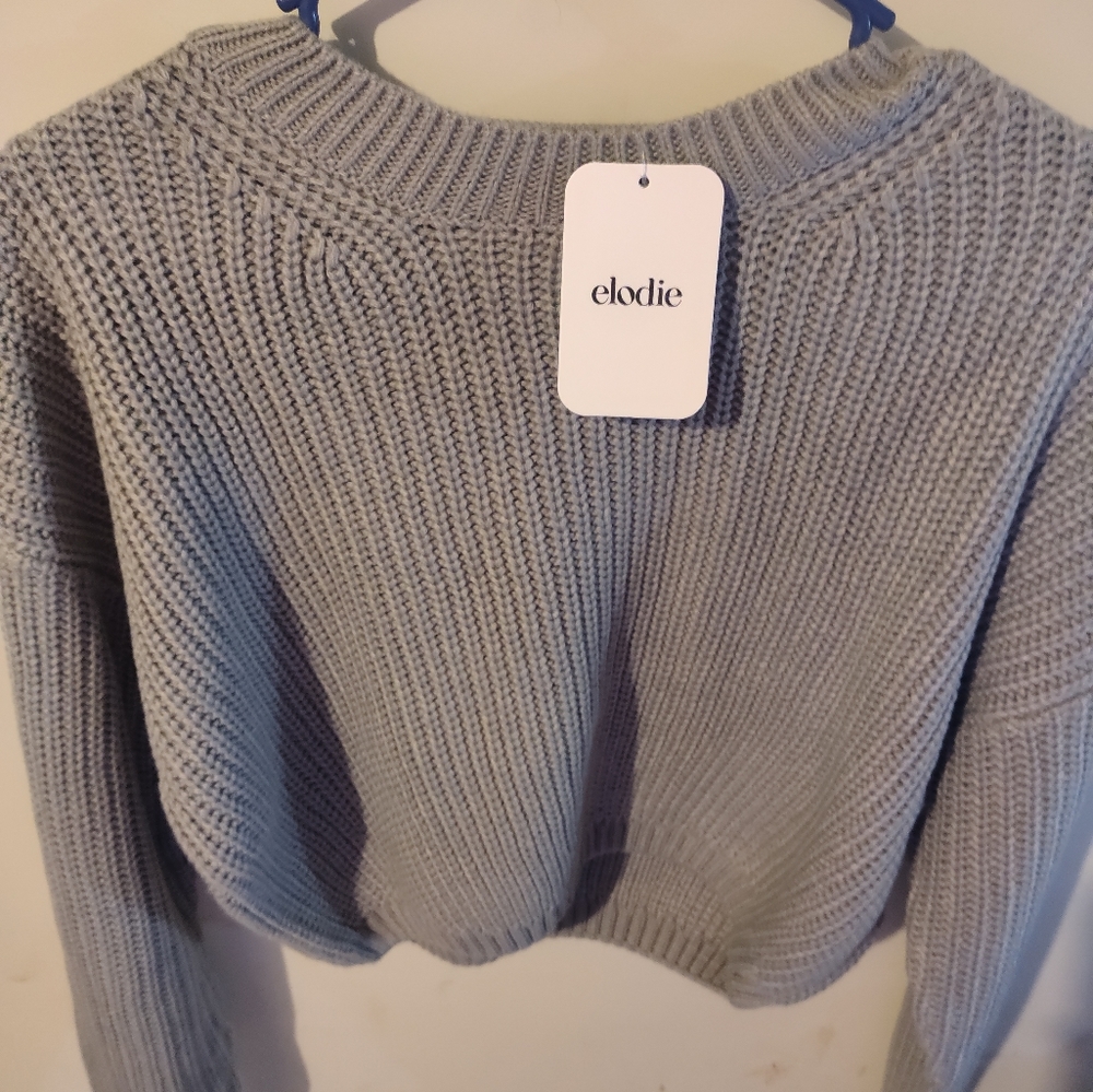 Grey cropped crewneck sweater